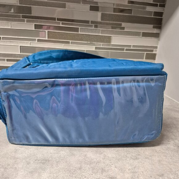 Lug Blue Quilted Travel Bag with Matching Zippered Change Purse - Picture 14 of 16